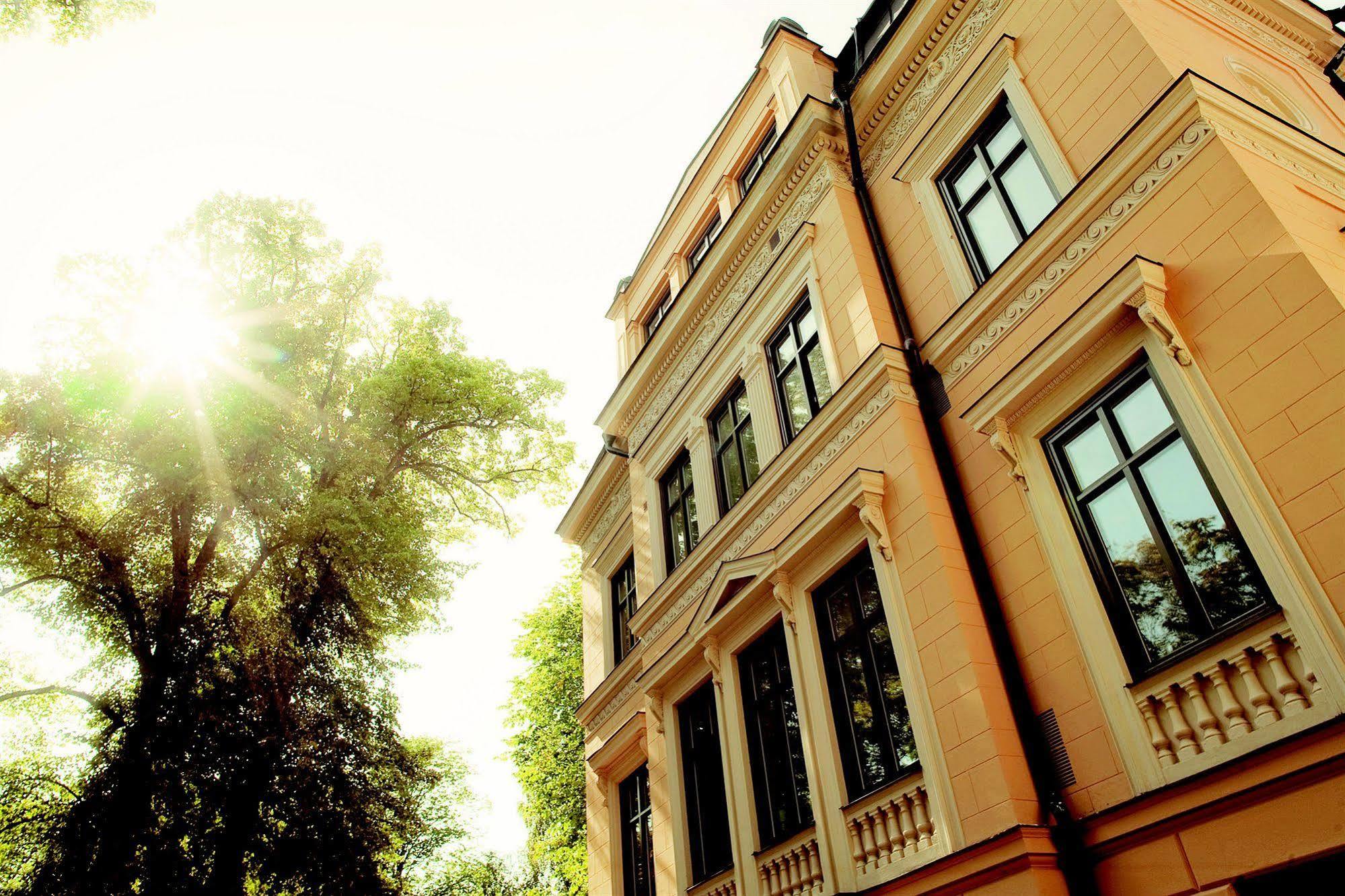 Hotel Villa Anna อุปซอลา ภายนอก รูปภาพ
